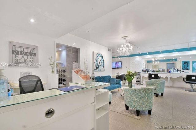 5225 Collins Avenue 1117, Miami Beach, FL 33140