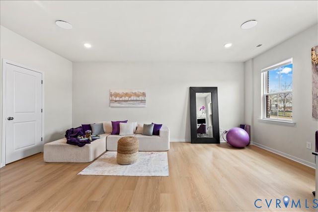 412 Quiet Breeze Aly, Midlothian, VA 23113