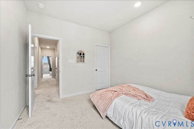 412 Quiet Breeze Aly, Midlothian, VA 23113