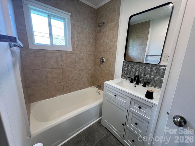 346 N Cleghorn Street, Rutherfordton, NC 28139