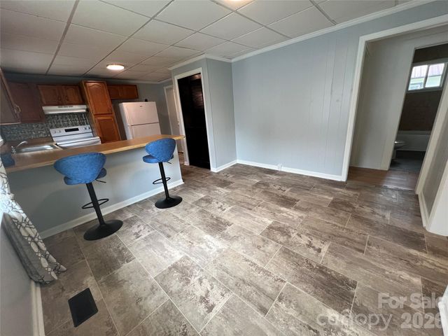 346 N Cleghorn Street, Rutherfordton, NC 28139