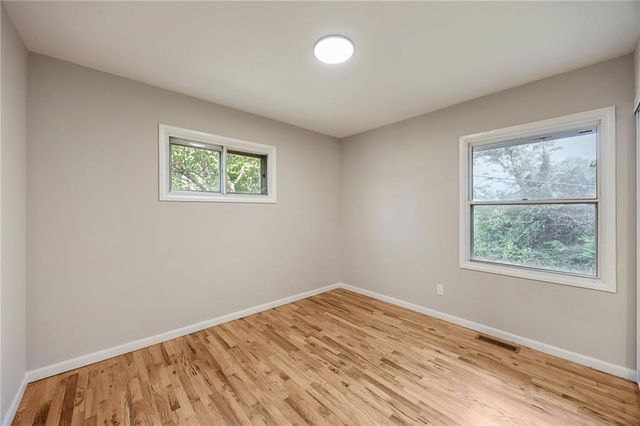 7408 E 49th Terrace, Kansas City, MO 64129