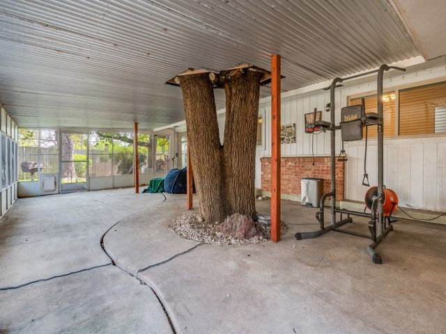 506 E Huitt Lane, Euless, TX 76040