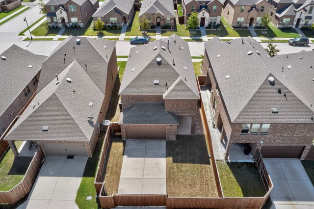 1601 Princeton Drive, Celina, TX 75009