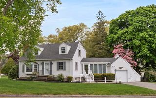 6 Alden Lane, Winchester, MA 01890