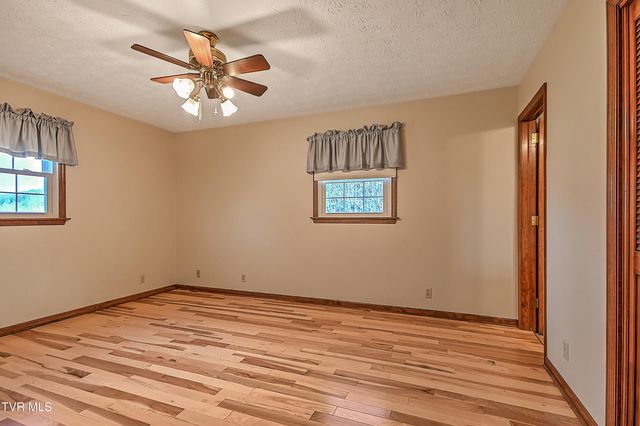 721 Double Springs Road, Jonesborough, TN 37659