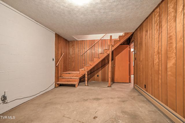 721 Double Springs Road, Jonesborough, TN 37659