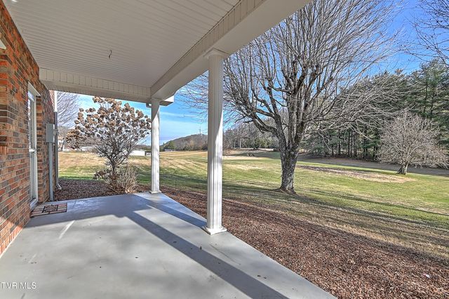 721 Double Springs Road, Jonesborough, TN 37659