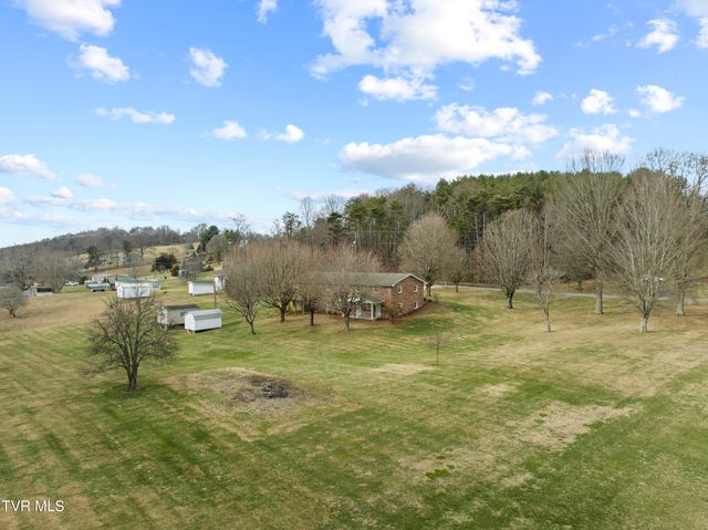 721 Double Springs Road, Jonesborough, TN 37659