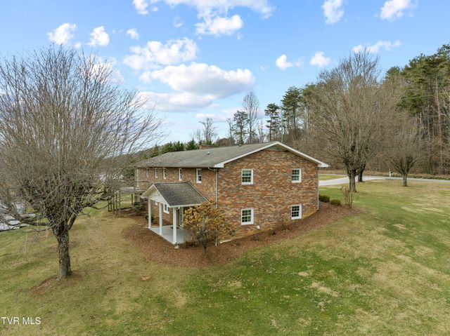 721 Double Springs Road, Jonesborough, TN 37659