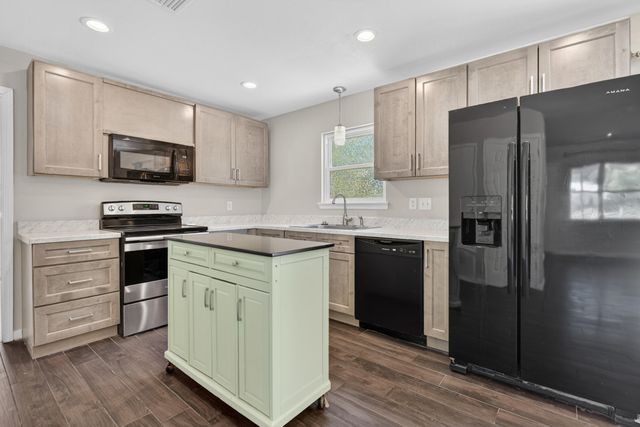 102 NW Audrey Drive, Fort Walton Beach, FL 32548