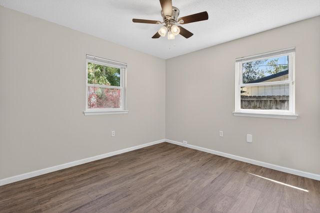 102 NW Audrey Drive, Fort Walton Beach, FL 32548