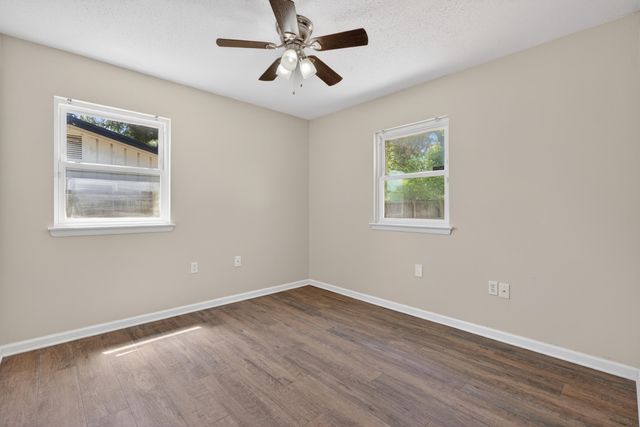 102 NW Audrey Drive, Fort Walton Beach, FL 32548