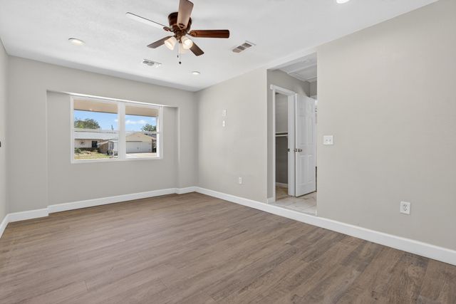 102 NW Audrey Drive, Fort Walton Beach, FL 32548