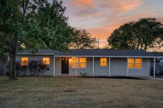 102 NW Audrey Drive, Fort Walton Beach, FL 32548