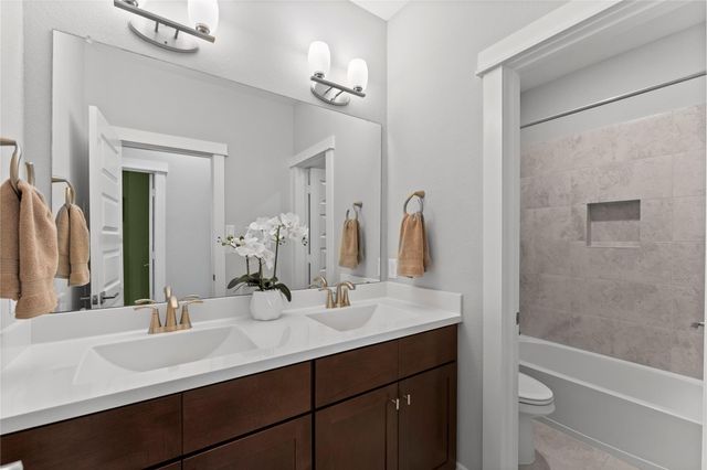 817 Kamano Avenue, Houston, TX 77008