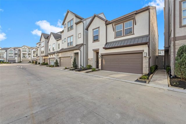 817 Kamano Avenue, Houston, TX 77008