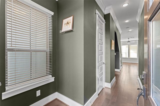 817 Kamano Avenue, Houston, TX 77008