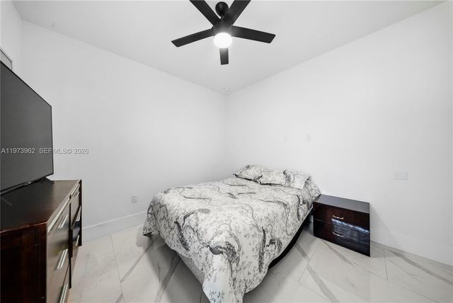 4163 31st Ave NE, Naples, FL 34120