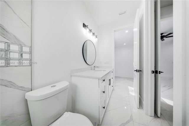 4163 31st Ave NE, Naples, FL 34120