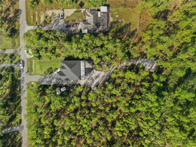 4163 31st Ave NE, Naples, FL 34120