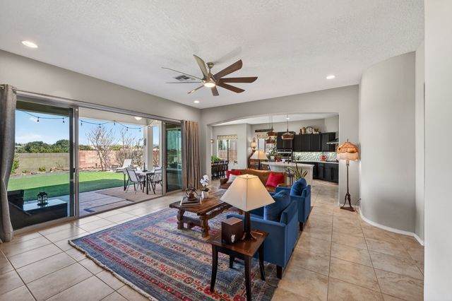 4144 Arboles Bonitos, Santa Fe, NM 87507