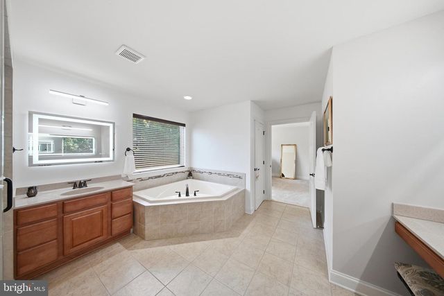 1008 HORSE PEN RUN, Huntingtown, MD 20639