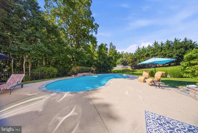 1008 HORSE PEN RUN, Huntingtown, MD 20639