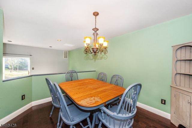 78 Hickory Way, Mount Arlington Boro, NJ 07856