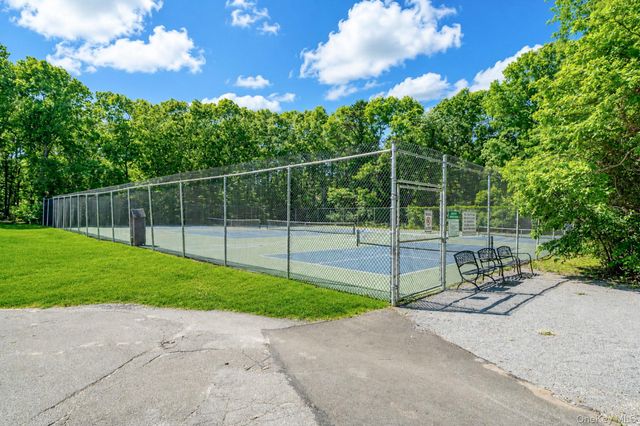 17 Bartlett, Yaphank, NY 11980