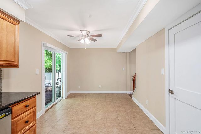 17 Bartlett, Yaphank, NY 11980