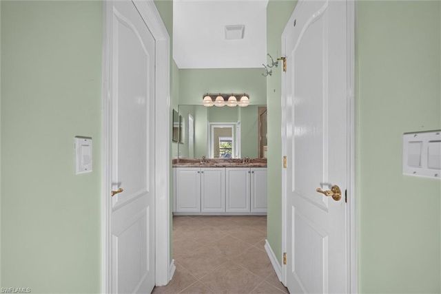 3241 Cottonwood BEND 101, Fort Myers, FL 33905