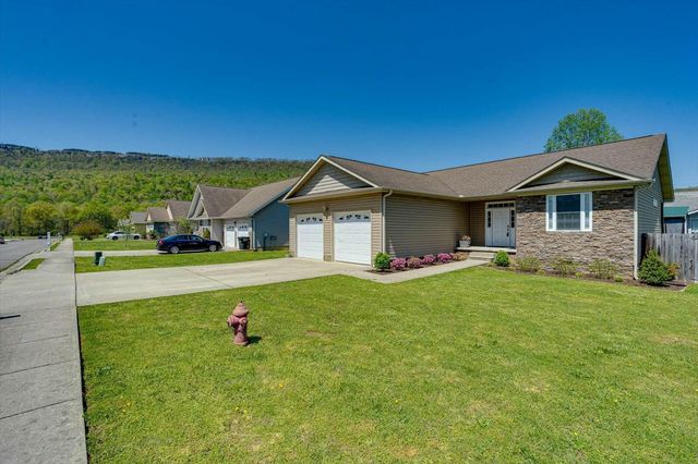 404 Wilson Court, Jasper, TN 37347