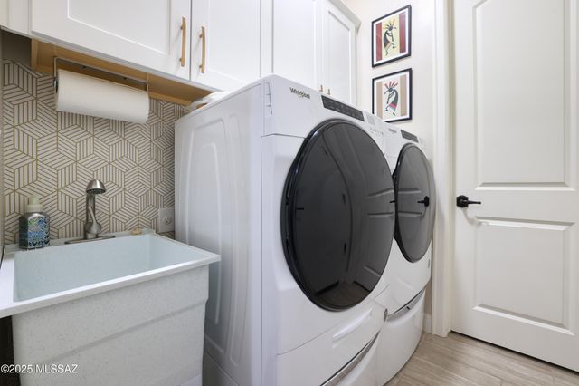 14414 N Mickelson Canyon Court, Oro Valley, AZ 85755