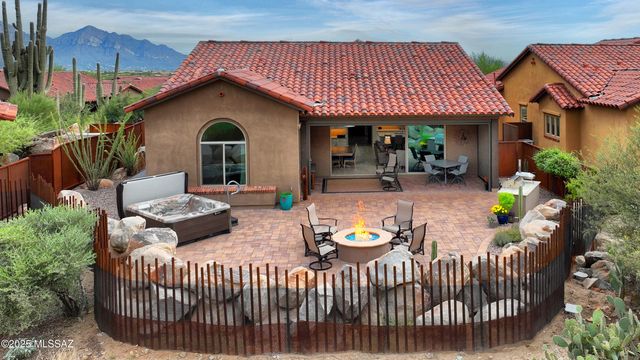 14414 N Mickelson Canyon Court, Oro Valley, AZ 85755