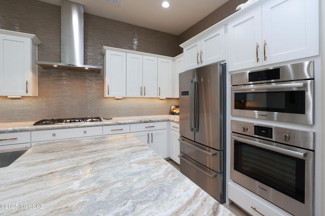 14414 N Mickelson Canyon Court, Oro Valley, AZ 85755