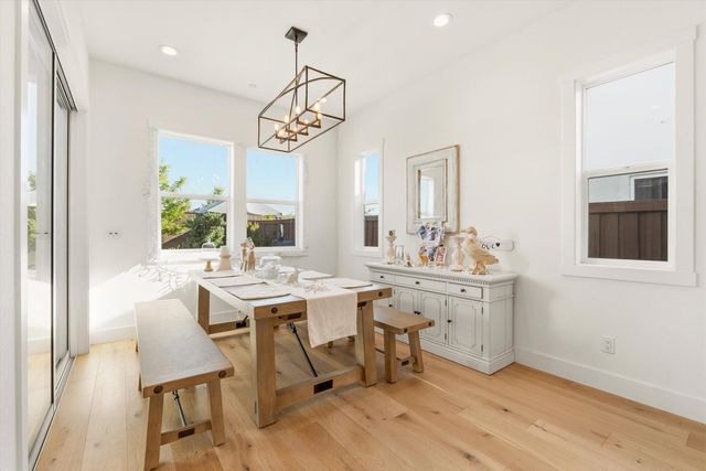 4279 Eagle View Way, Folsom, CA 95630