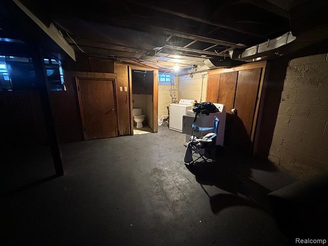 12201 Whitehill Street, Detroit, MI 48224