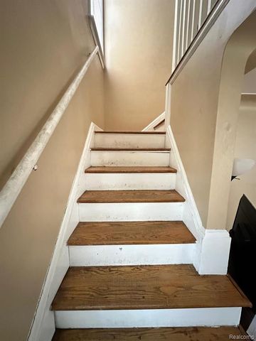 12201 Whitehill Street, Detroit, MI 48224