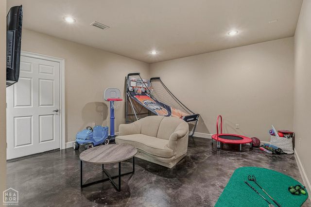 2213 Ridgepointe Drive, Jonesboro, AR 72404