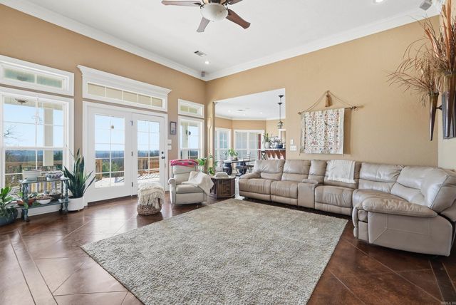 80 Mill Creek Drive, Greenbrier, AR 72058