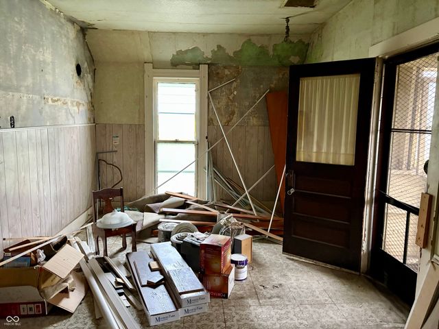 2126 Pearl Street, Anderson, IN 46016