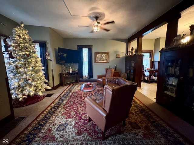 2126 Pearl Street, Anderson, IN 46016