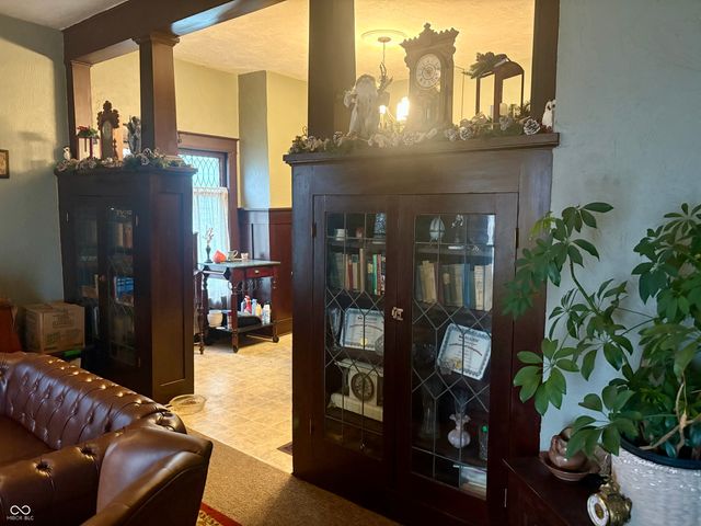 2126 Pearl Street, Anderson, IN 46016