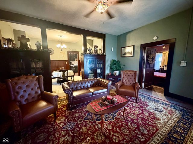 2126 Pearl Street, Anderson, IN 46016