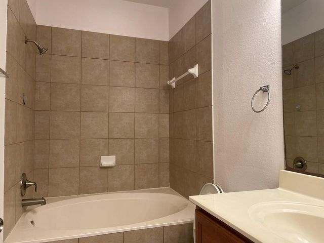 1900 Little Elm TRL 31, Cedar Park, TX 78613