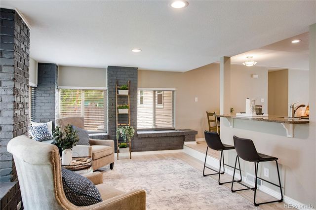 12762 Woodland Drive, Longmont, CO 80504