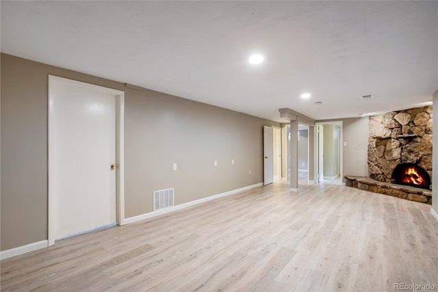 12762 Woodland Drive, Longmont, CO 80504