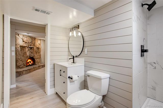 12762 Woodland Drive, Longmont, CO 80504