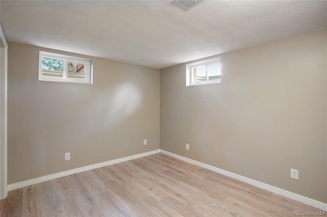 12762 Woodland Drive, Longmont, CO 80504